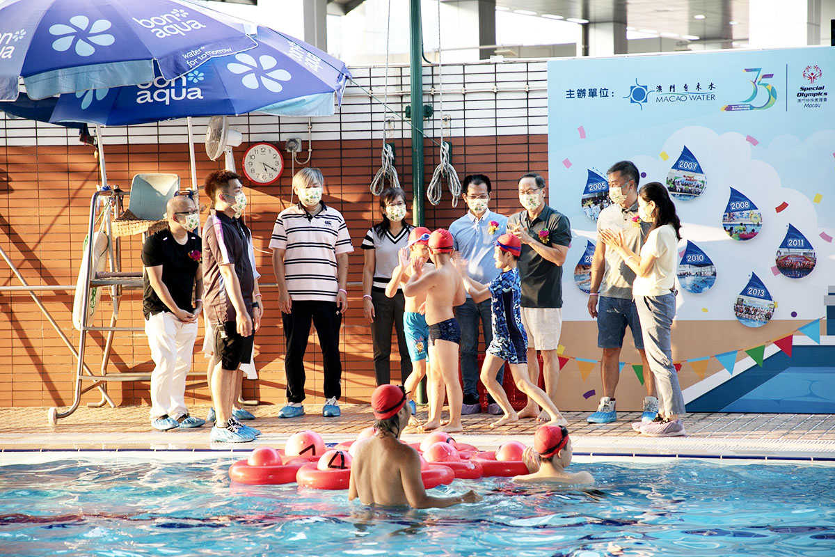 體育局削蓮峰游泳班受影響眾教練促游泳班與公眾開放並存– 澳門捷報一專注大灣區「三創」資訊