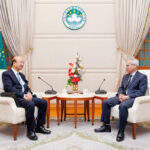 外交部駐澳公署特派員劉顯法離任返京 近日向特區各界人士辭行