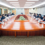 戴建業：提早做好規劃部署應對畢業季