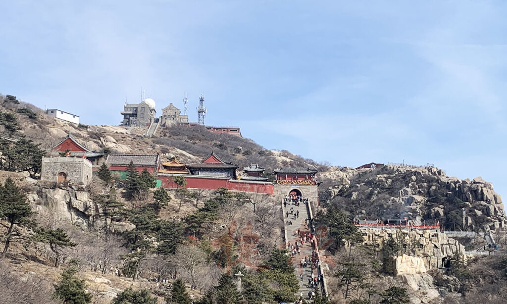 登泰山:一步一禪心 – 澳門捷報一專注大灣區「三創」資訊