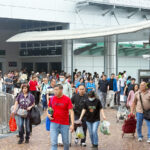 警方料「五一」日均72萬出入境 周六為出入境高峰入境旅客有21萬