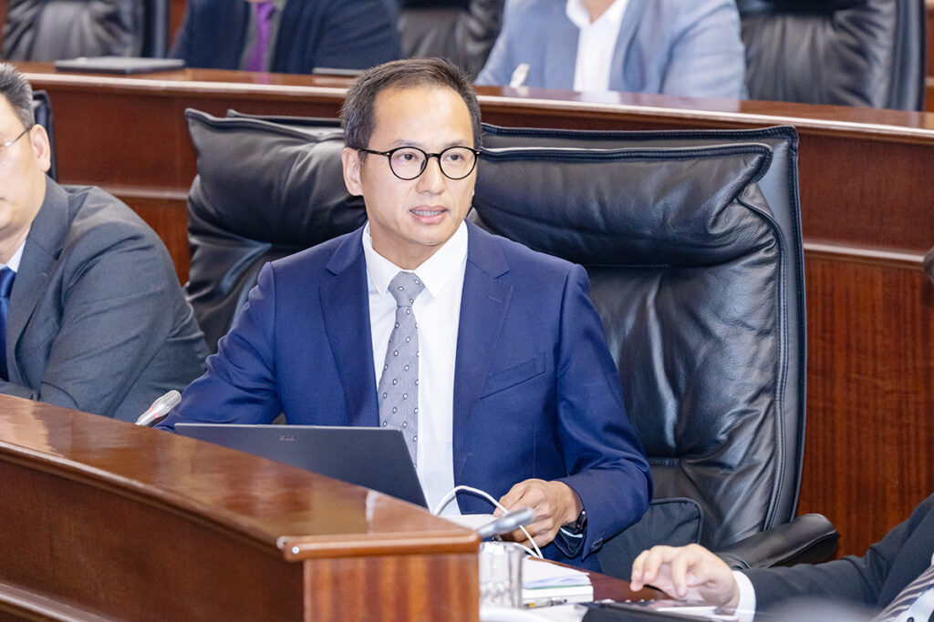 琴澳車輛通關持續增長 梁孫旭呼籲簡化單牌車續期程序 – 澳門捷報一專注大灣區「三創」資訊