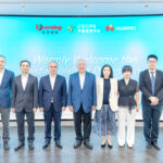 全國政協副主席何厚鏵調研橫琴合作區